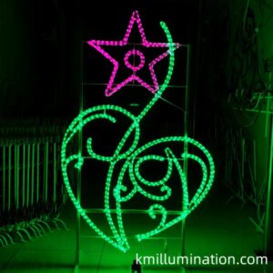 purple star and green rope light
