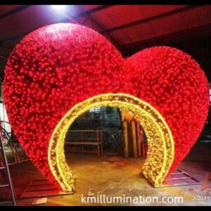 3D art sculpture heart love motif arch