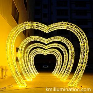 Heart sculpture motif lights