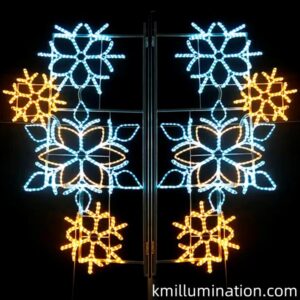 Pole mounted rope light snowflake